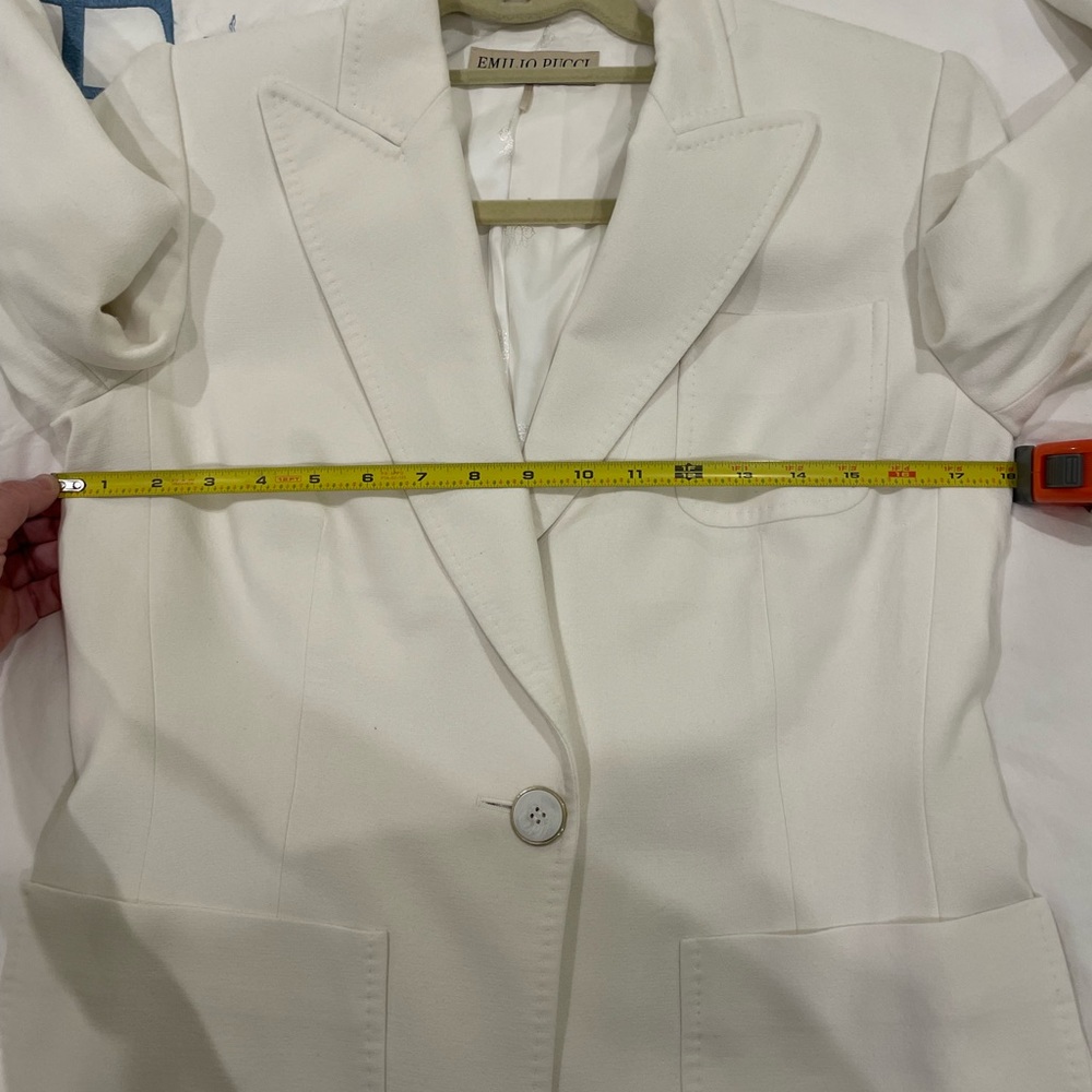 Emilio Pucci Winter White Blazer - Picture 10 of 11